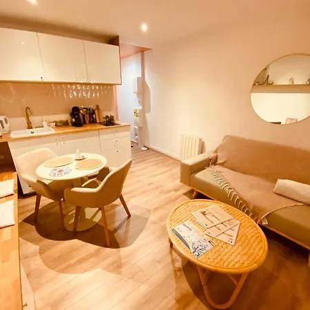 Appt Entree De Dunkerque Entierement Renove Lägenhet Dunkirk